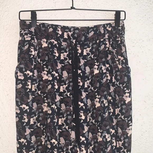 Aritzia Talula Los Feliz Pant Drawstring Joggers Size Small - Picture 3 of 9